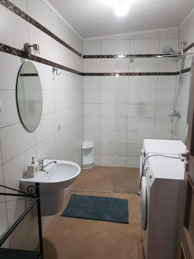 Apartament Zona Centrala Apartment คลูจ-นาโปกา ภายนอก รูปภาพ